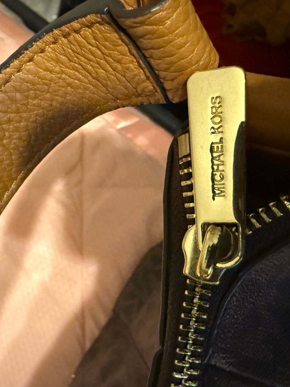 Michael Kors Anita Convertible Shoulder Bag. - Picture 14 of 15